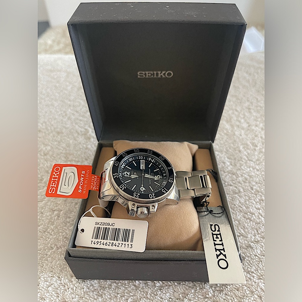 Seiko 5 Sports